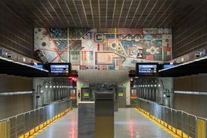 24858391-metro-300x200.jpeg