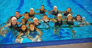 24870836-rose-bowl-water-polo-club-group-300x157.jpeg